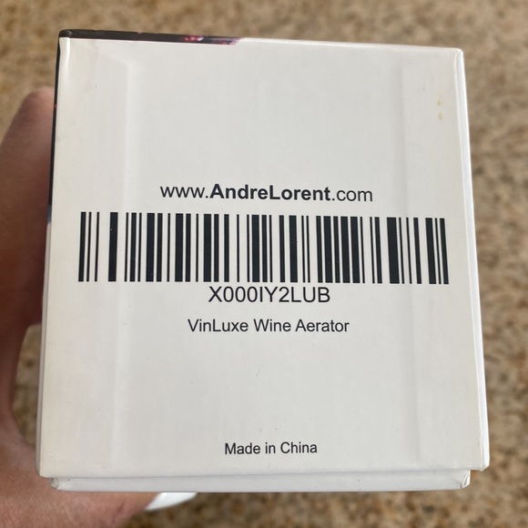 NEW VinLuxe Wine Aerator - Picture 6 of 6